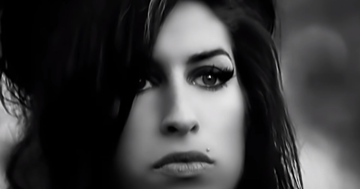 Amy Winehouse Un De Ses Tubes Entre Dans L Histoire De La Musique