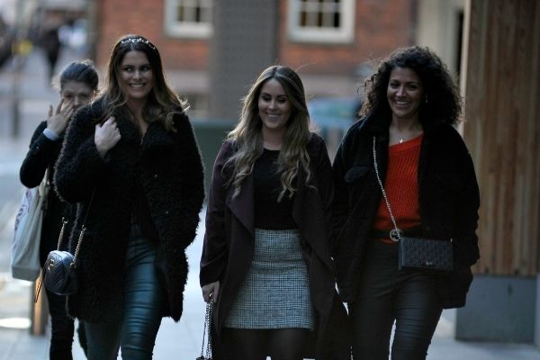 Continuez à sortir avec vos amies, même si vous êtes maman !