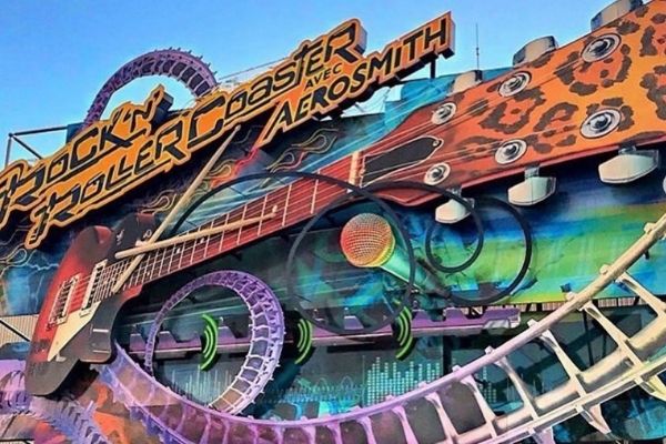 Disneyland Paris : le Rock’n Roller Coaster, c’est fini !