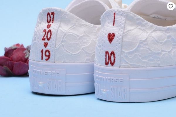 All Stars lancent une collection spéciale pour les mariés