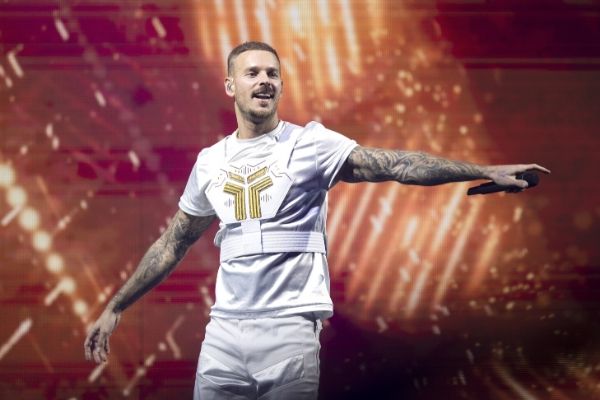 En confinement, M Pokora craque complétement