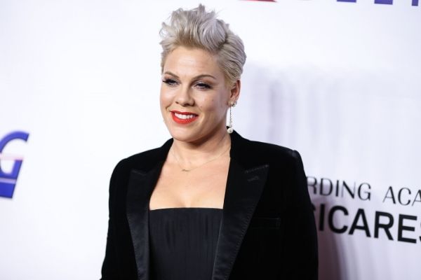 Pink a été testée positive au coronavirus