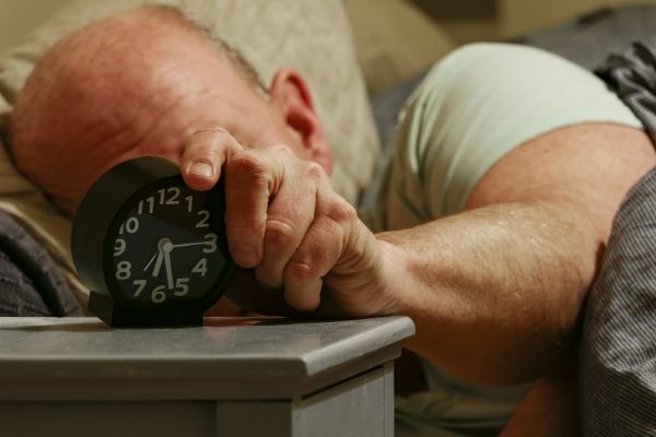 Dormir tôt est devenu super cool !