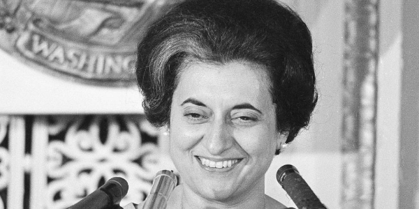Indira Gandhi, Premier ministre en Inde