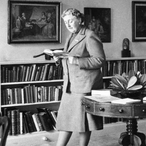 Agatha Christie
