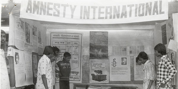 1961 création amnesty international banner