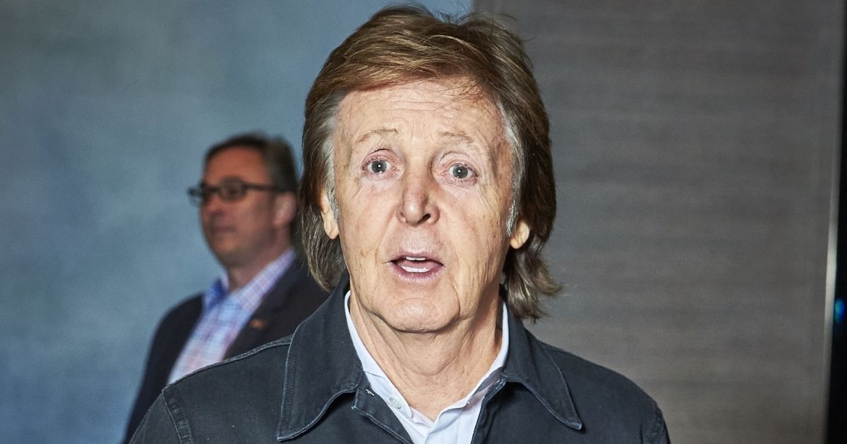 Responsable Supposée De La Séparation Des Beatles