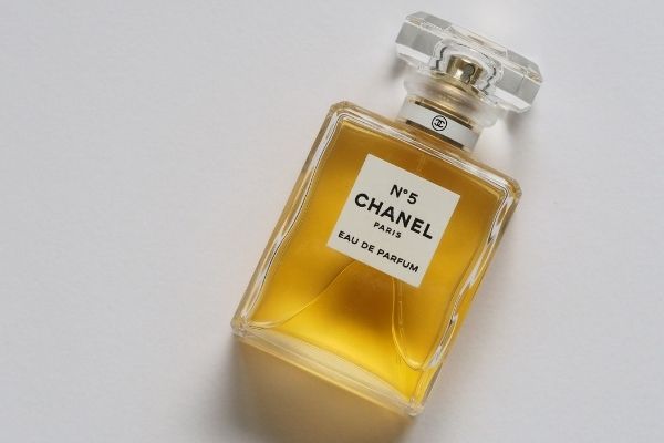 Le Portrait du parfum Chanel N°5
