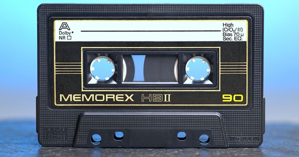 Streaming cassette