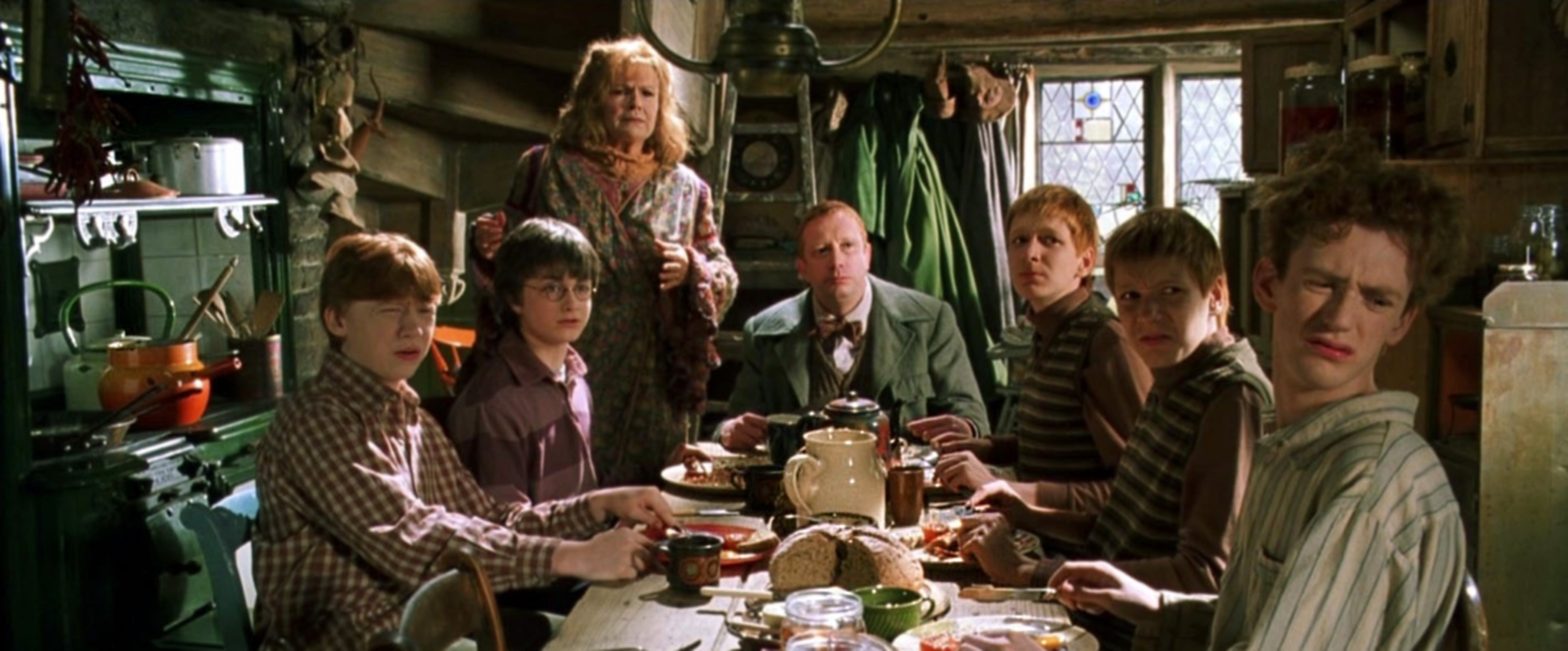 Famille Weasley à table