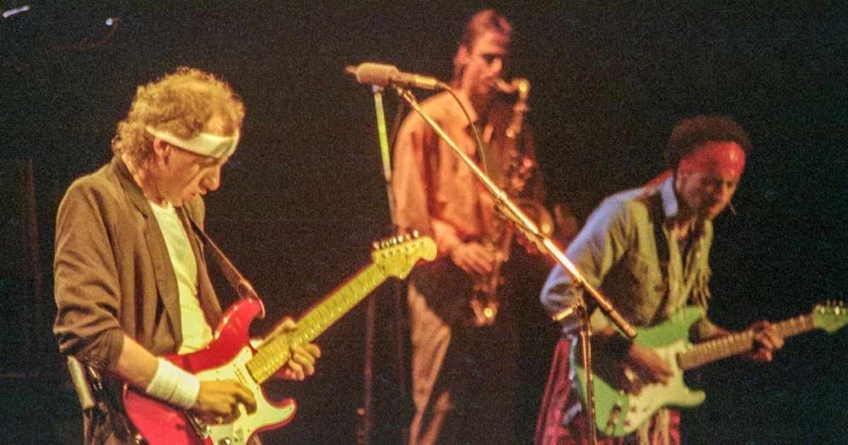 Dire Straits