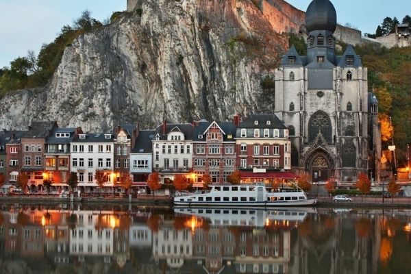 marche dinant vignette