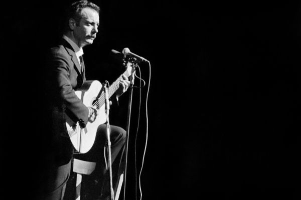 Il y a 40 disparissait Georges Brassens
