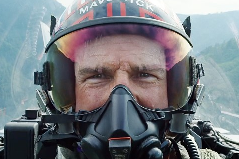 Tom Cruise dans avion tournage Top Gun