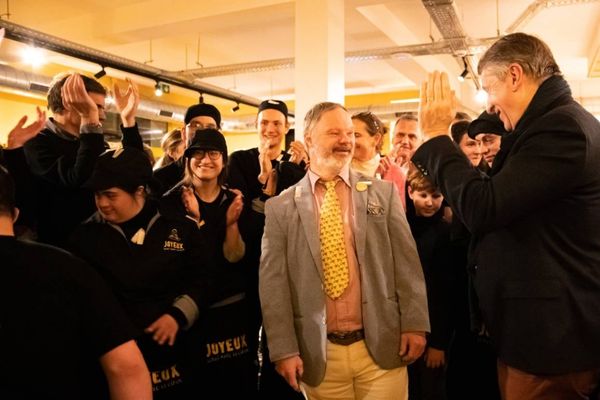 Un premier Café Joyeux ouvre ses portes en Belgique pour rendre le handicap visible et créer du lien