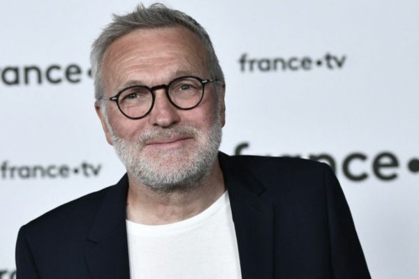 « Les enfants de la télé » : voici qui va remplacer Laurent Ruquier