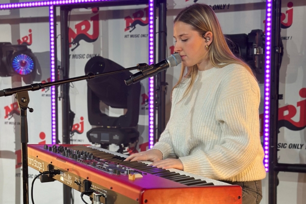 Helena prête à devenir prof à la Star Academy? Voici sa réponse