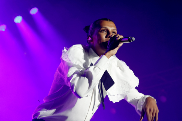 Stromae est de retour avec un nouveau titre à découvrir absolument !