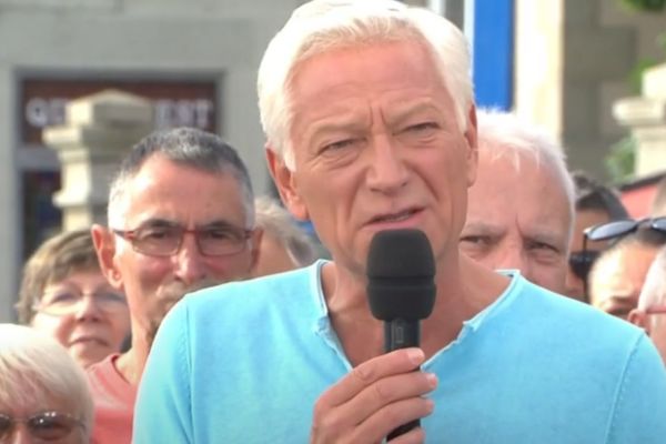 Le retour imminent de «  Fréquenstar  », programme culte de la télé